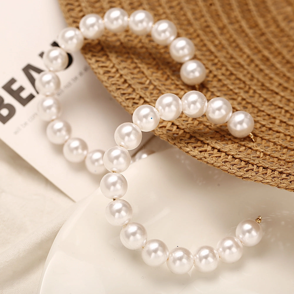 Wholesale Statemente Imitation Pearl Alloy Hoop Earrings