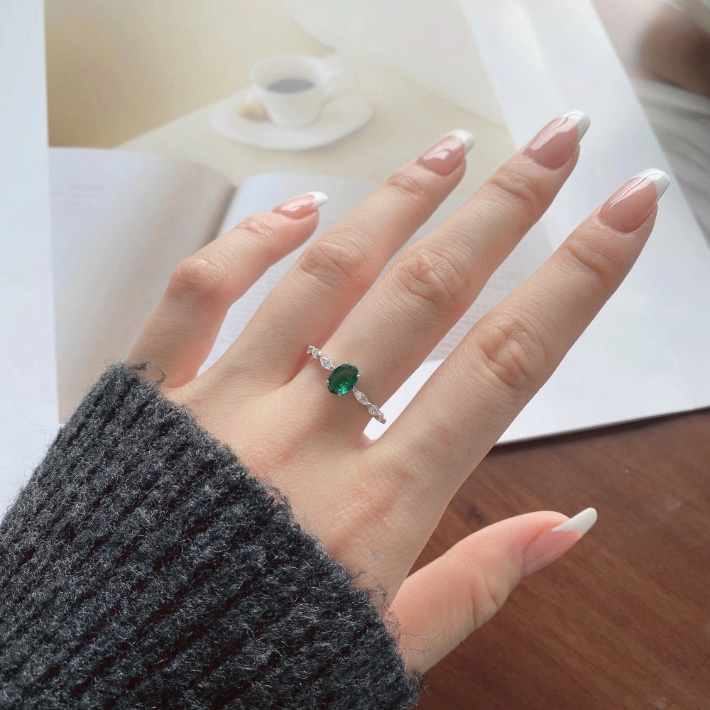 Wholesale Sterling Silver Emerald Zircon Ring
