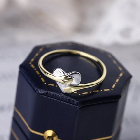 Wholesale Sterling Silver Hands Hug Love Ring