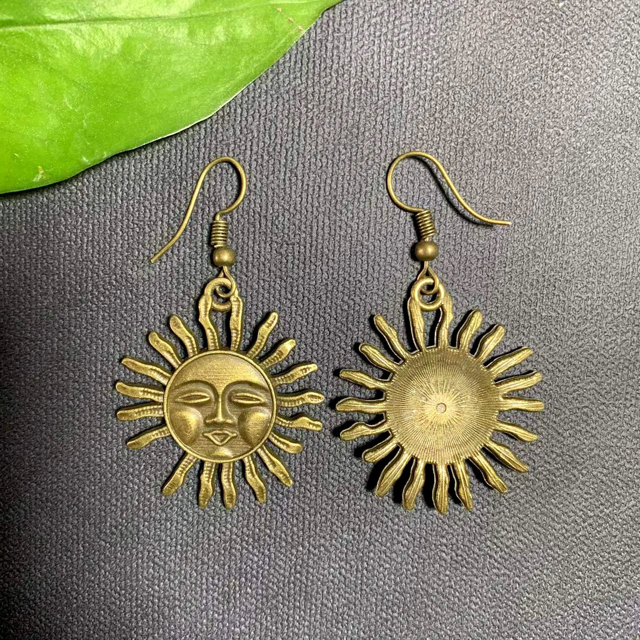 Wholesale Sun Smile Alloy Earrings