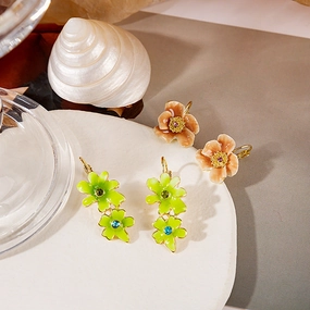 Wholesale Sweet Small Fresh Flower Alloy Earrings