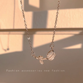 Wholesale Sweet Tulip Micro Paved Light Luxury Clavicle Necklaces