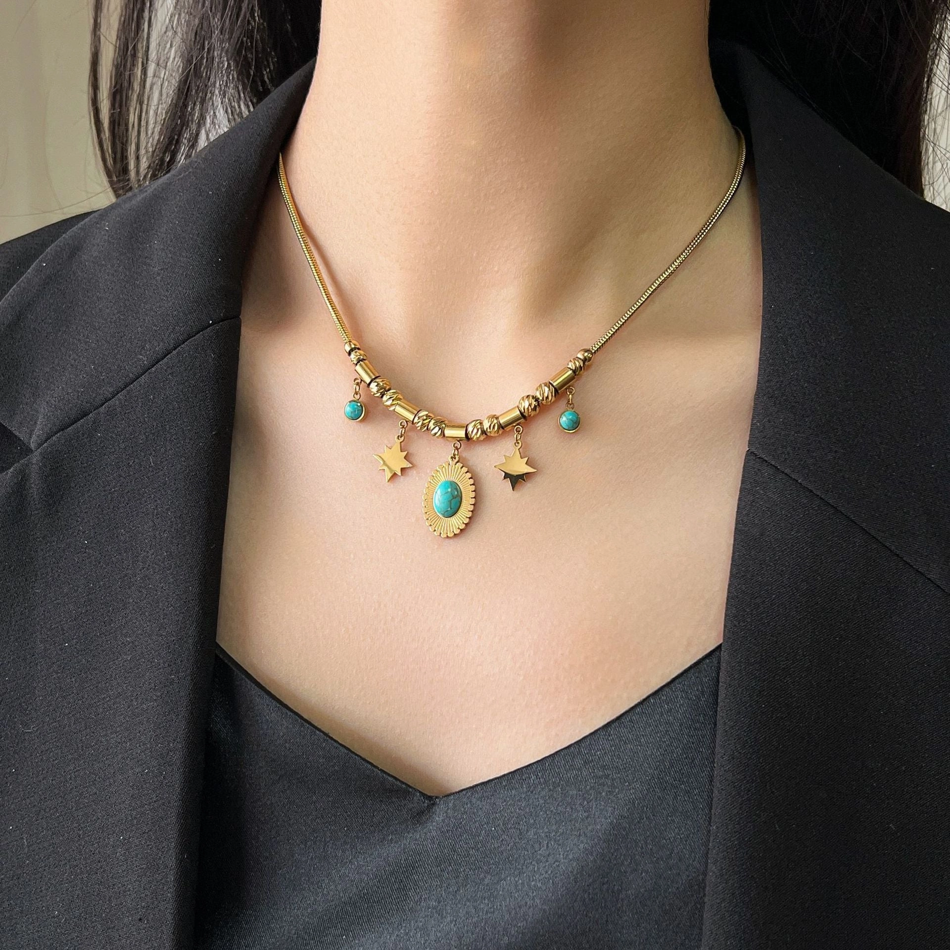 Wholesale Titanium Steel 18K Gilded Roman Pinestone Pendant Necklace