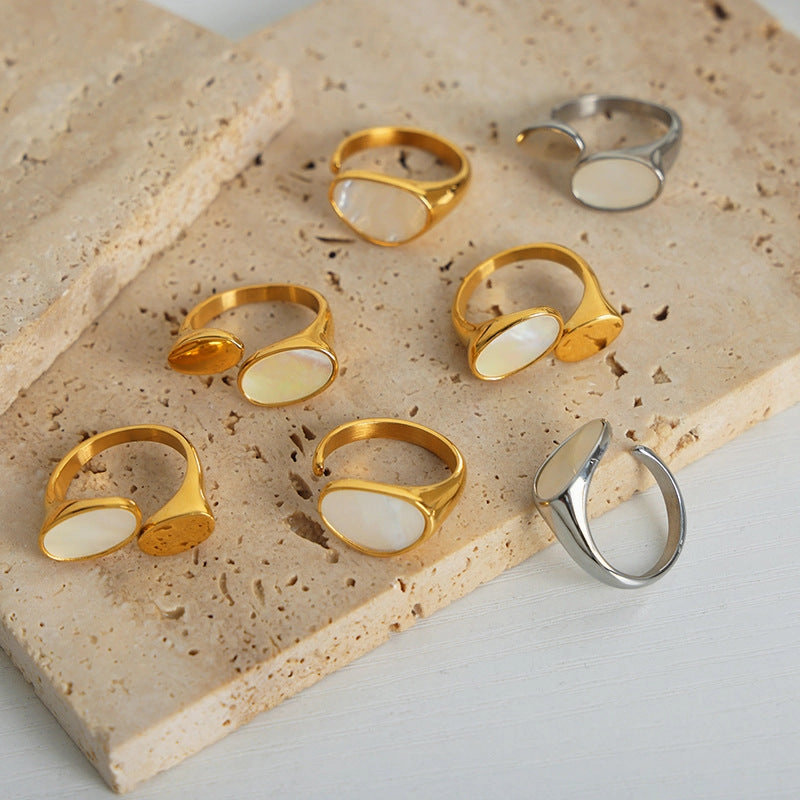 Wholesale Titanium Steel 18k Gold Inlaid White Seashell Oval Disc Open Ring