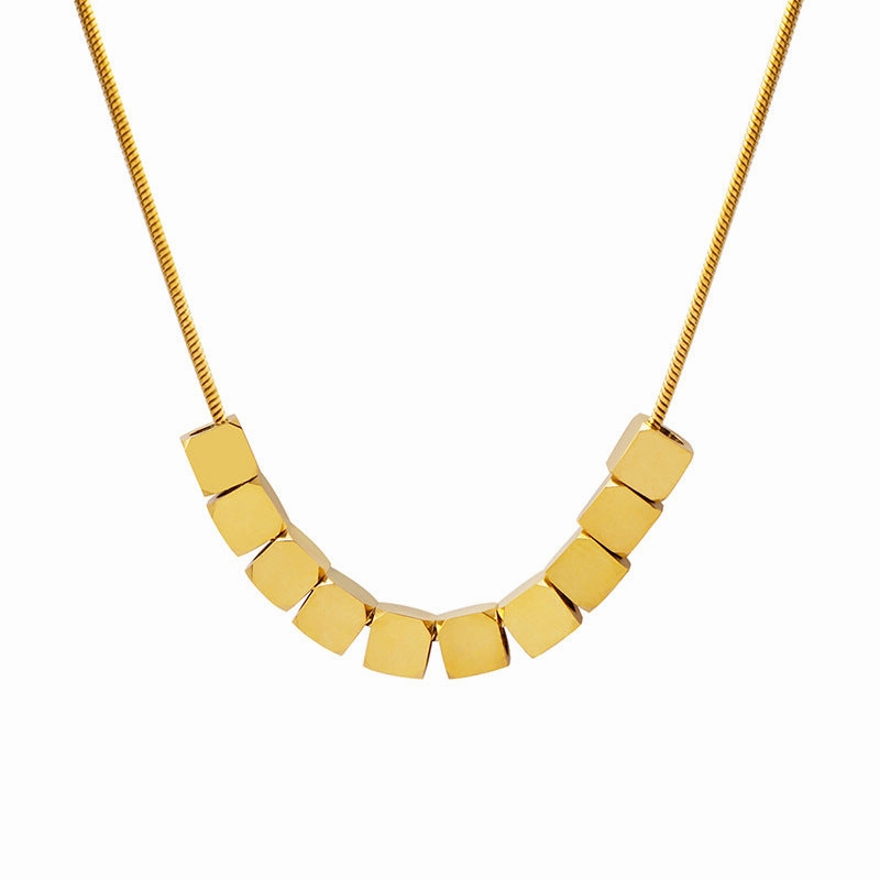 Wholesale Titanium Steel 18k Gold Plated Geometric Square Necklace