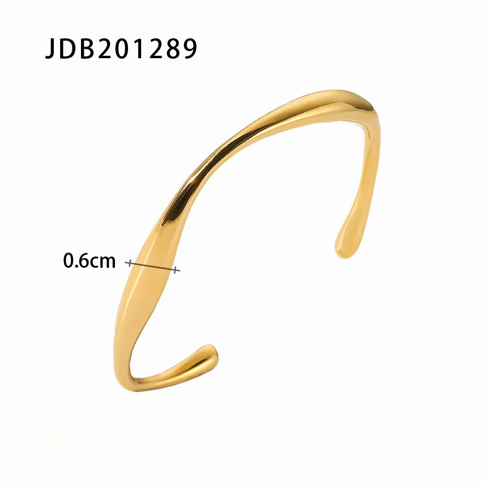 Wholesale Titanium Steel 18K Gold Stainless Steel Shaped Opening Bracelet