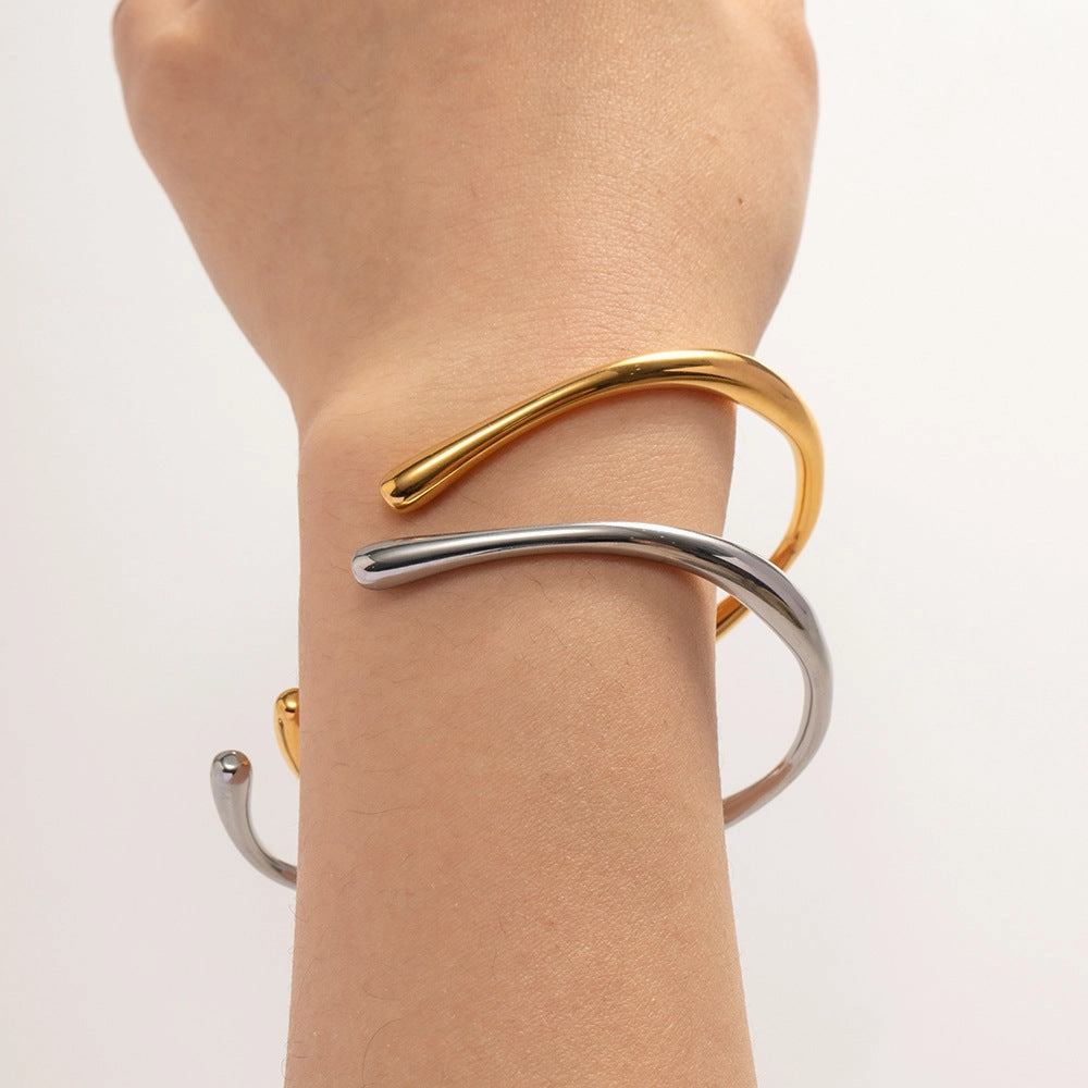 Wholesale Titanium Steel 18K Gold Stainless Steel Shaped Opening Bracelet