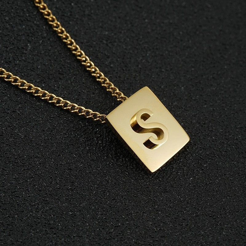 Wholesale Titanium Steel 26 English Letters 18K Stainless Steel Square Necklace Clavicle Chain