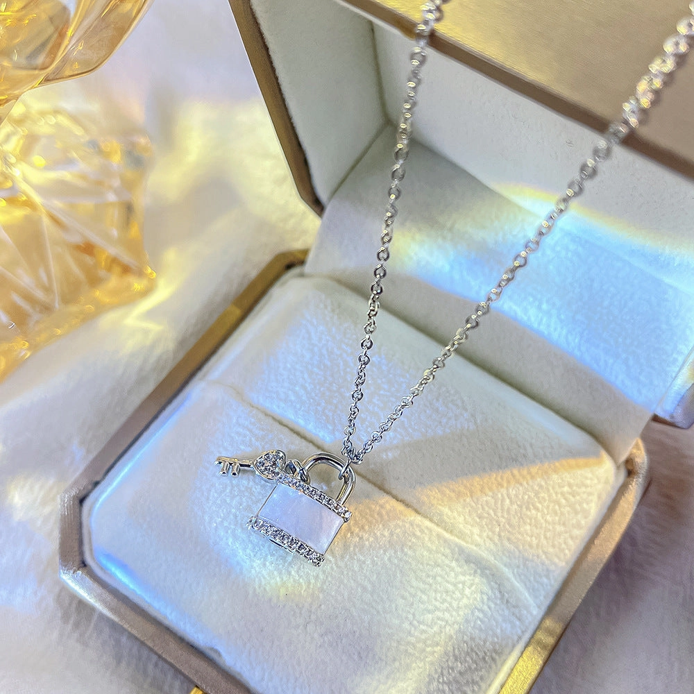 Wholesale Titanium Steel Clavicle Clover Necklaces