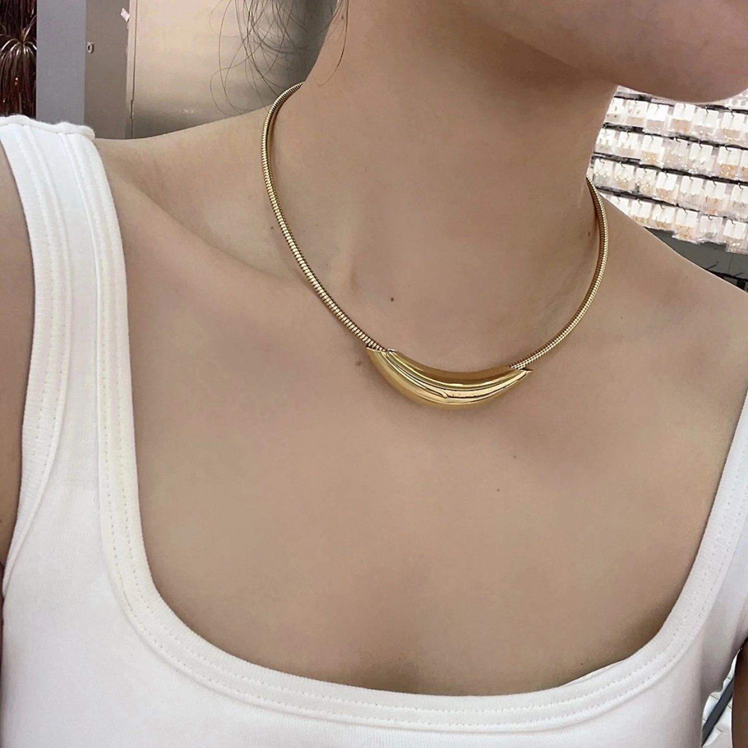 Wholesale Titanium Steel Curved Tube Necklace