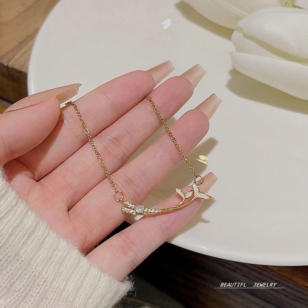 Wholesale Titanium Steel Double Fish Tail Necklace Clavicle Chain