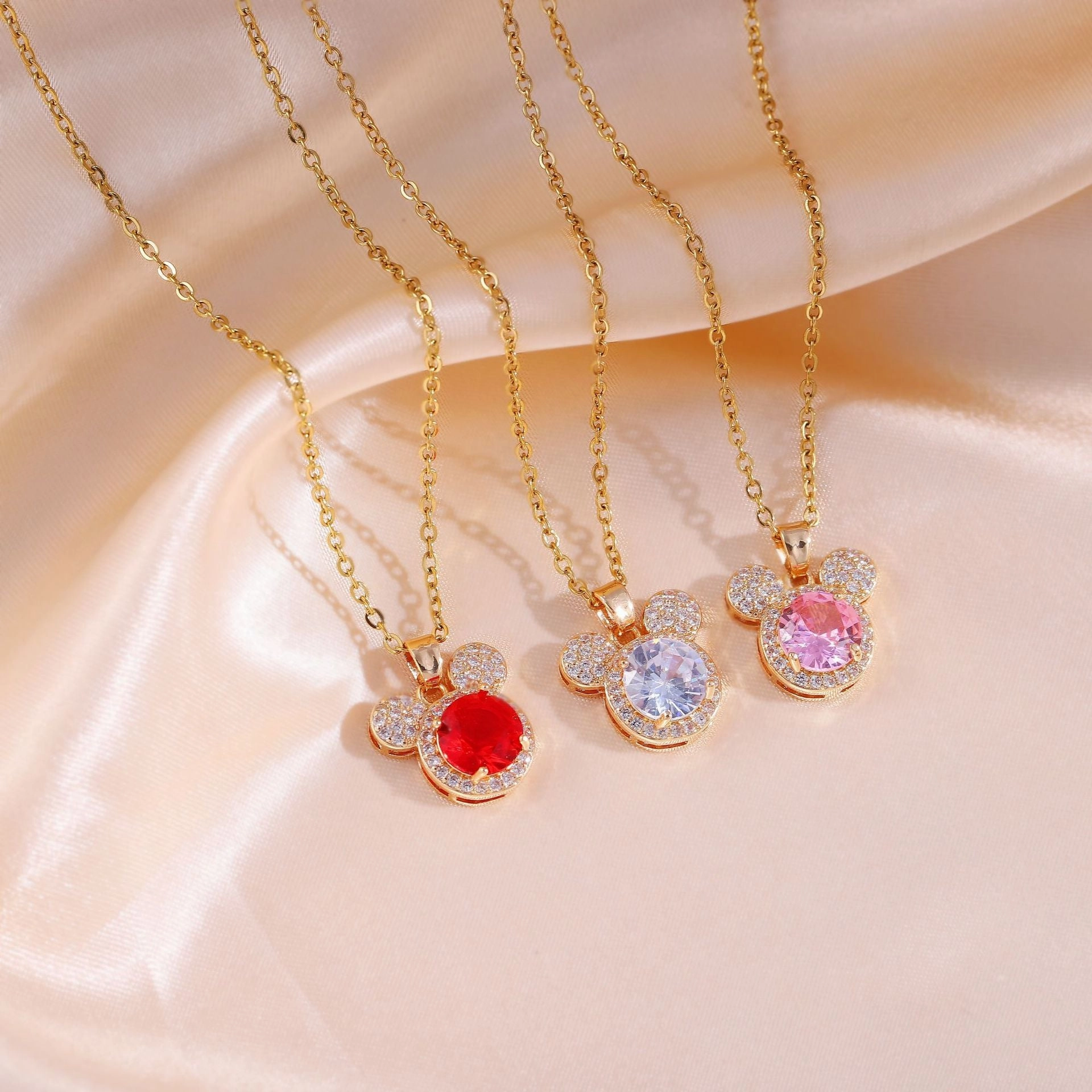Wholesale Titanium Steel Full Diamond Cute Crystal Collarbone Necklace