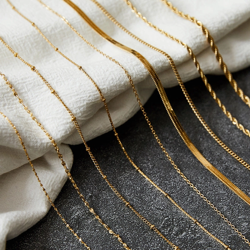 Wholesale Titanium Steel Gypsophila Petals Twist Chain Snake Bone Chain Necklace