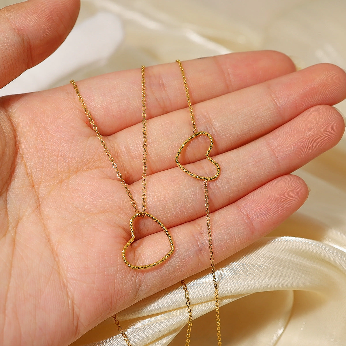 Wholesale Titanium Steel Love Necklace and Bracelet Combination