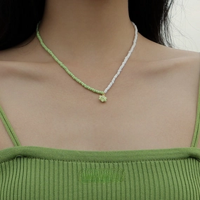 Wholesale Titanium Steel Micropaved 3D Star Necklaces