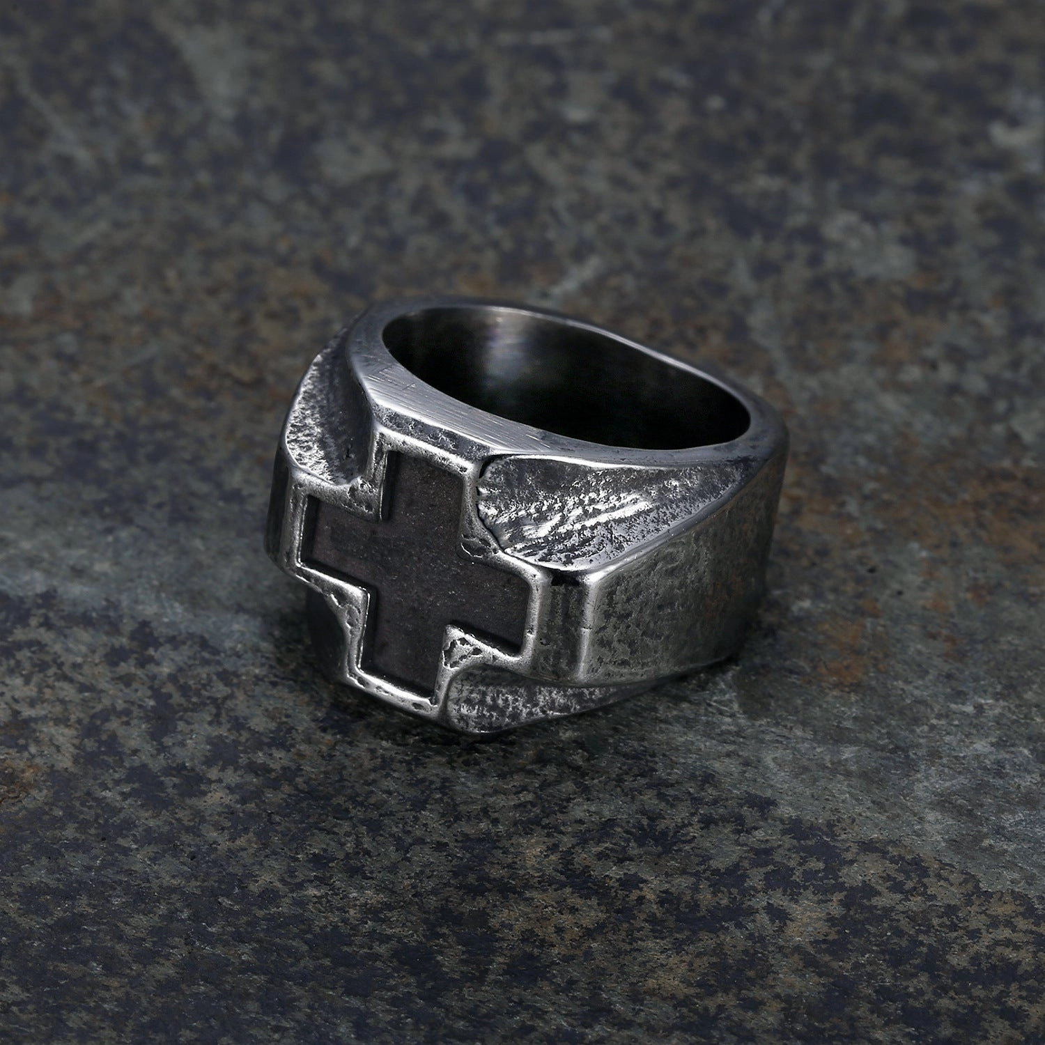 Wholesale titanium steel neutral cross retro punk silver ring