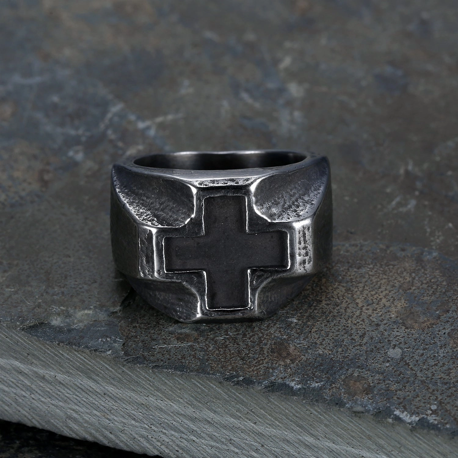 Wholesale titanium steel neutral cross retro punk silver ring
