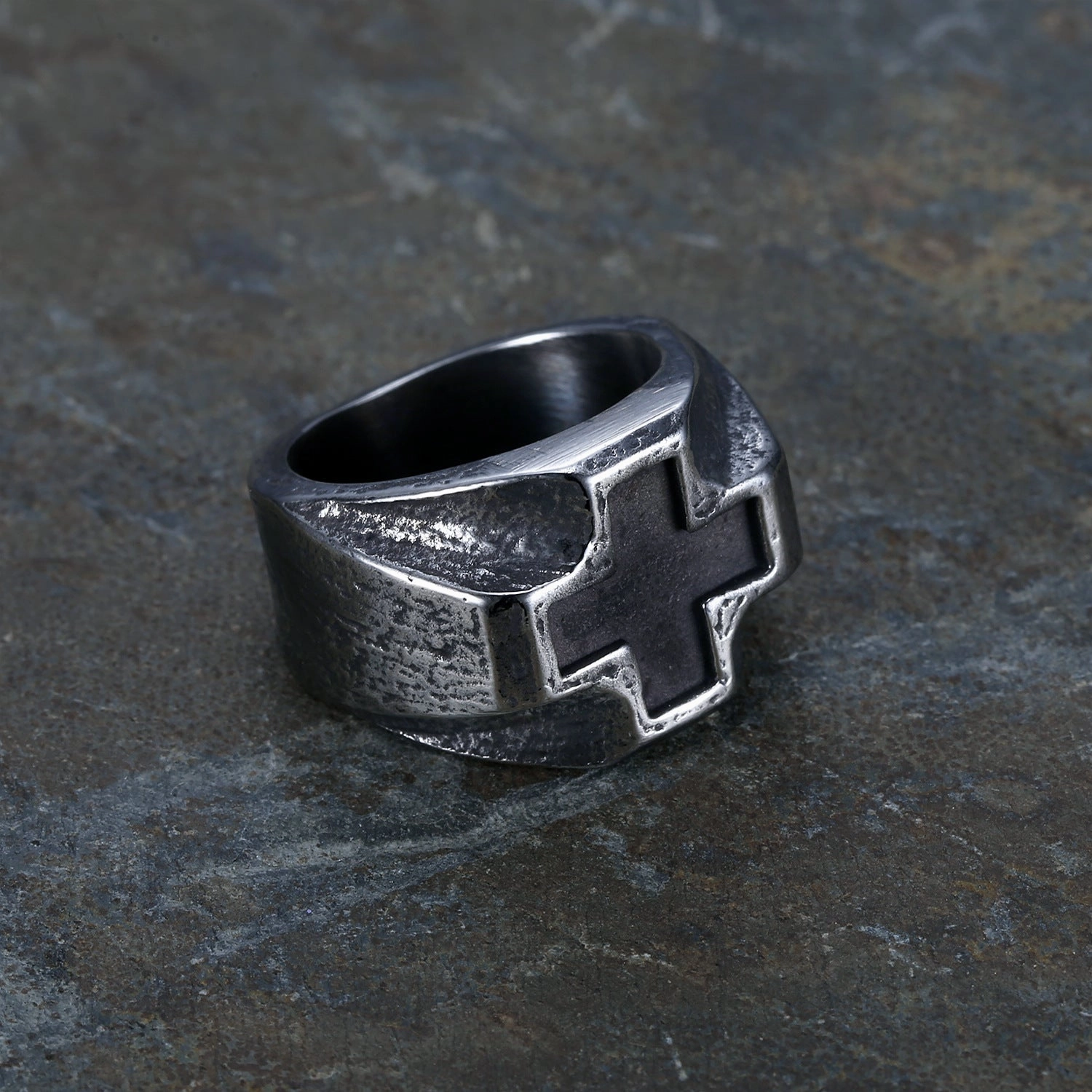 Wholesale titanium steel neutral cross retro punk silver ring