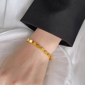 Wholesale Titanium steel non-fading retro LOVE square snake bone bracelet for women