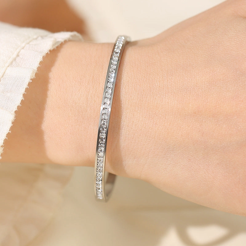 Wholesale Titanium Steel Non Fading Starry Bracelets