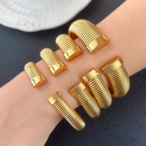Wholesale Titanium Steel Open Fashion Versatile Gold Plated Bracelet