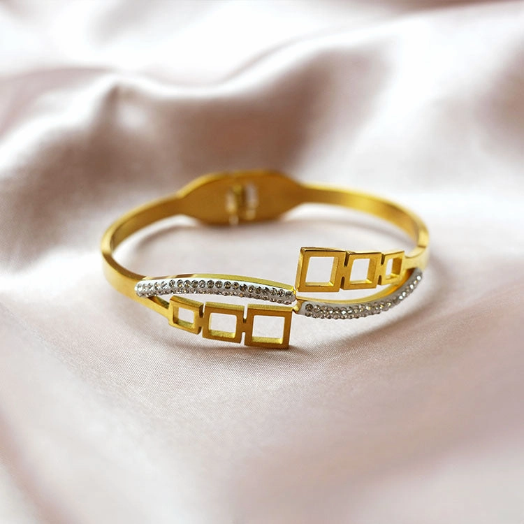 Wholesale Titanium Steel Plated 18K Gold Geometric Diamond Bracelet