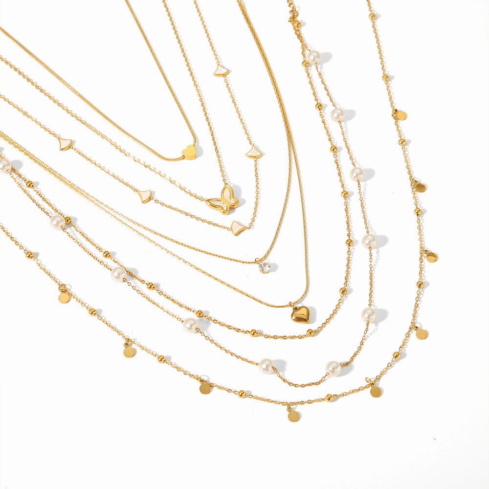 Wholesale Titanium Steel Plated 18K Gold Heart Shaped Pearl Shell Necklace