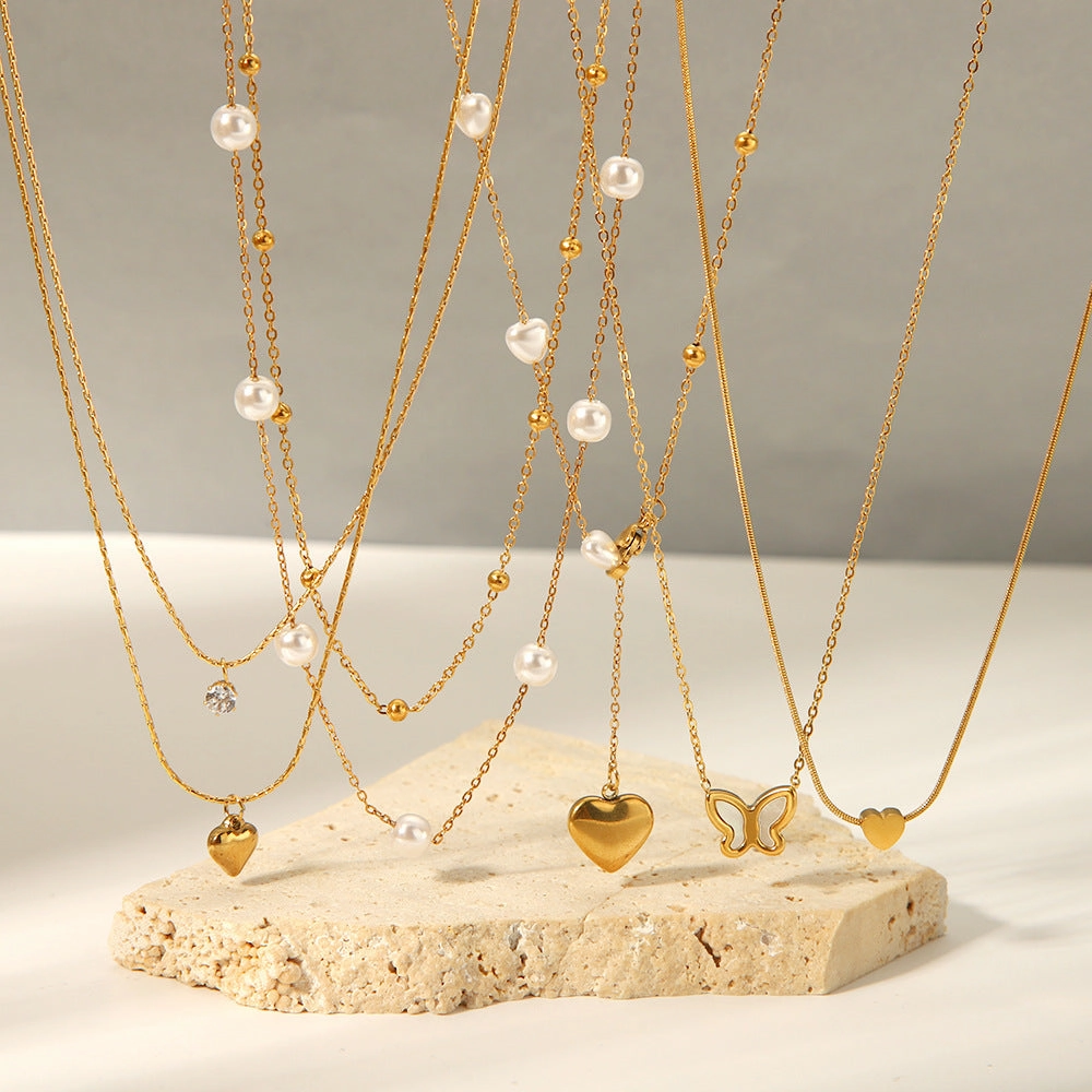 Wholesale Titanium Steel Plated 18K Gold Heart Shaped Pearl Shell Necklace