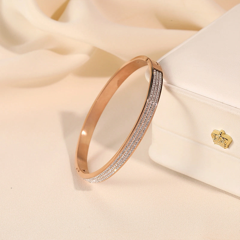 Wholesale Titanium Steel Premium Simple Bracelet