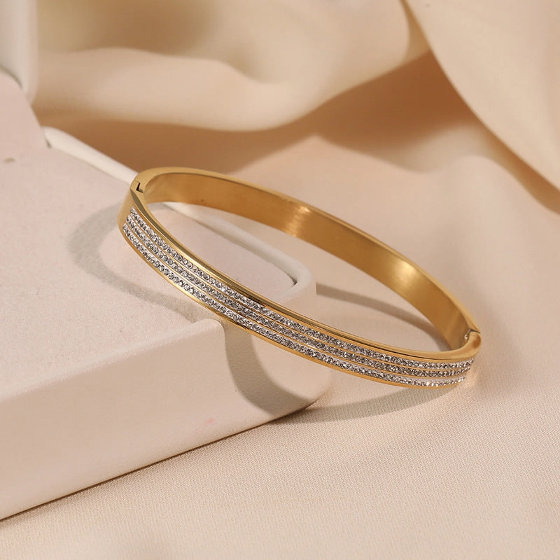 Wholesale Titanium Steel Premium Simple Bracelet