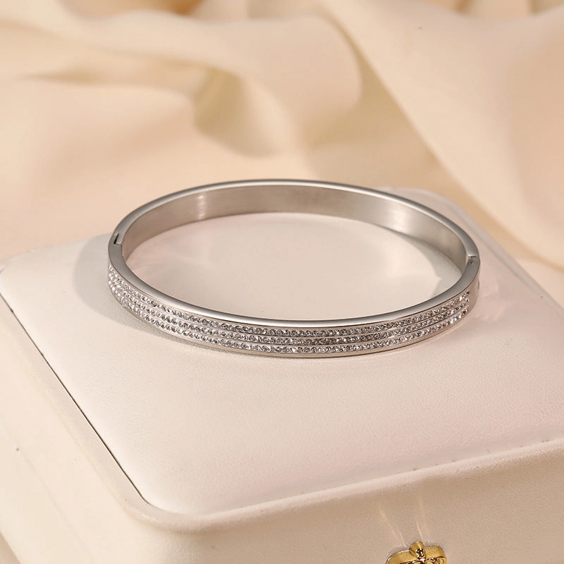 Wholesale Titanium Steel Premium Simple Bracelet