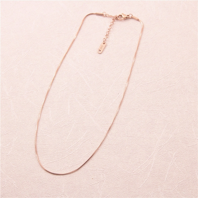 Wholesale Titanium Steel Snake Necklaces