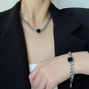 Wholesale Titanium Steel Thick Chain Black Square Bracelet