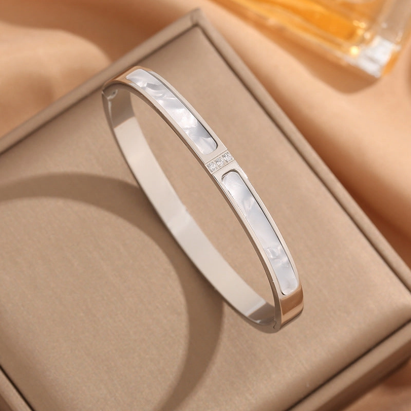Wholesale Titanium Steel White Shell Inlaid Diamond Bracelets