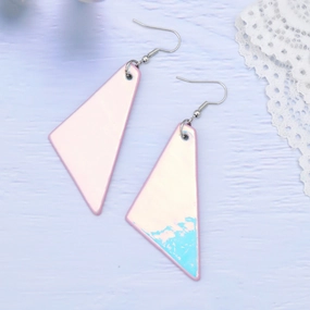 Wholesale Triangle Reflective Laser Simple Earrings