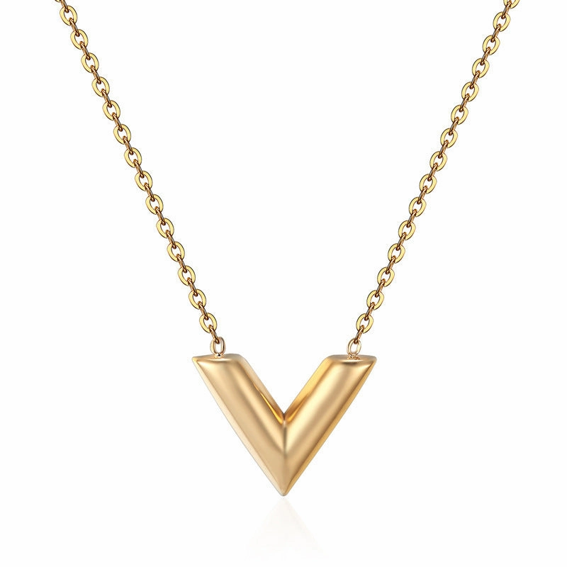 Wholesale V Letter Titanium Steel Necklaces Earrings Bracelet 3-Piece Set