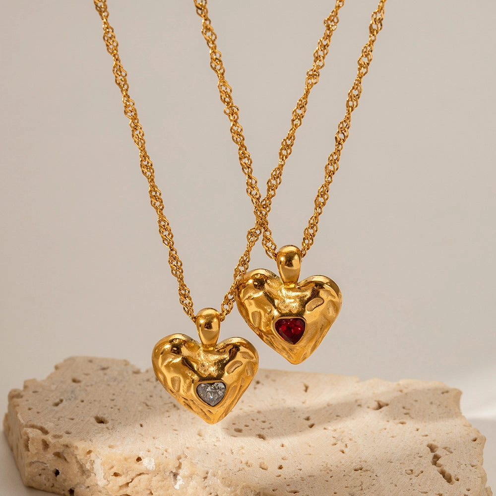 Wholesale Valentine's Day 18k Gold Stainless Steel Heart Hammered Zircon Necklace