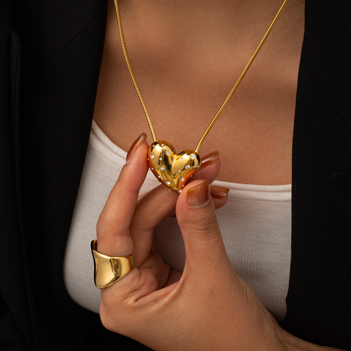 Wholesale Valentine's Day 18k Gold Stainless Steel White Rhinestone Love Necklace