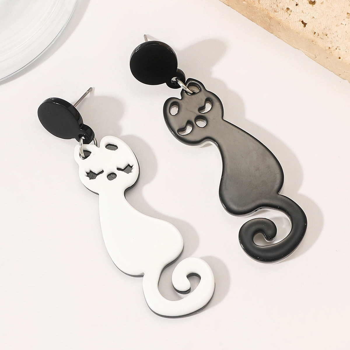 Wholesale Valentine's Day Cat Love Letter Acrylic Earrings