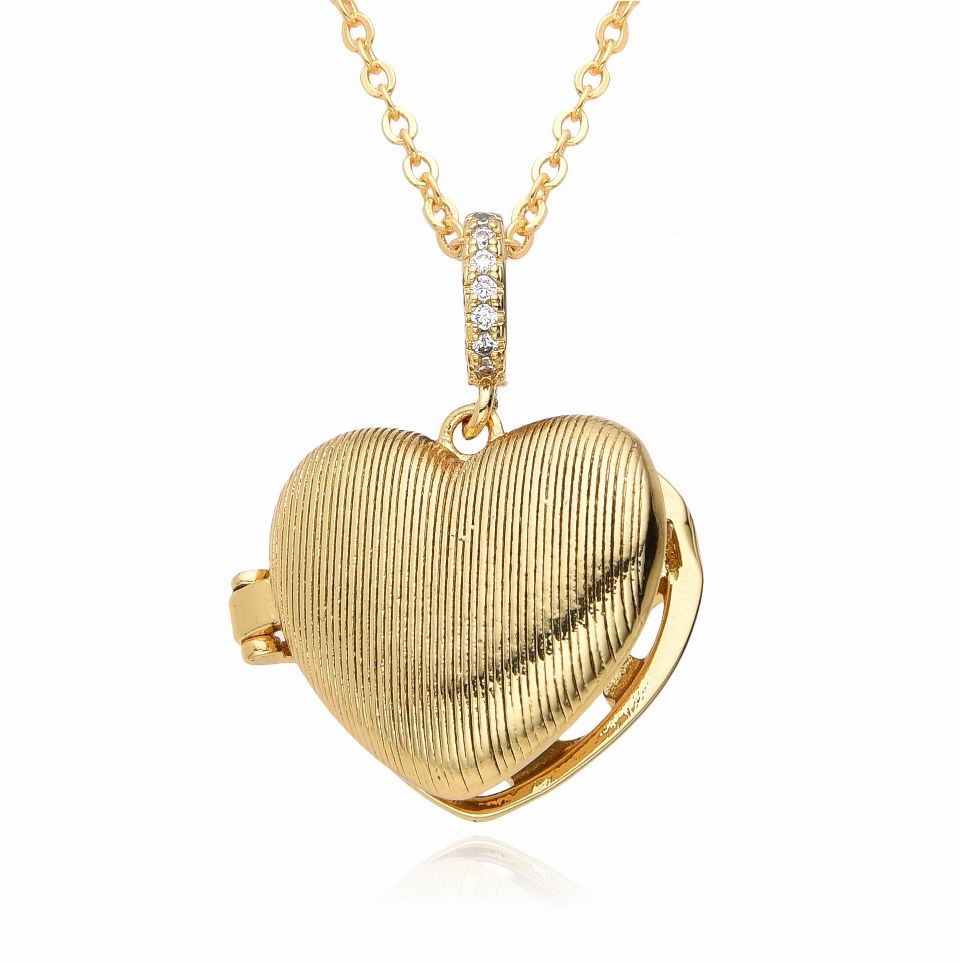 Wholesale Valentine's Day Heart Moon Pentagram Copper Gold Plated Necklace