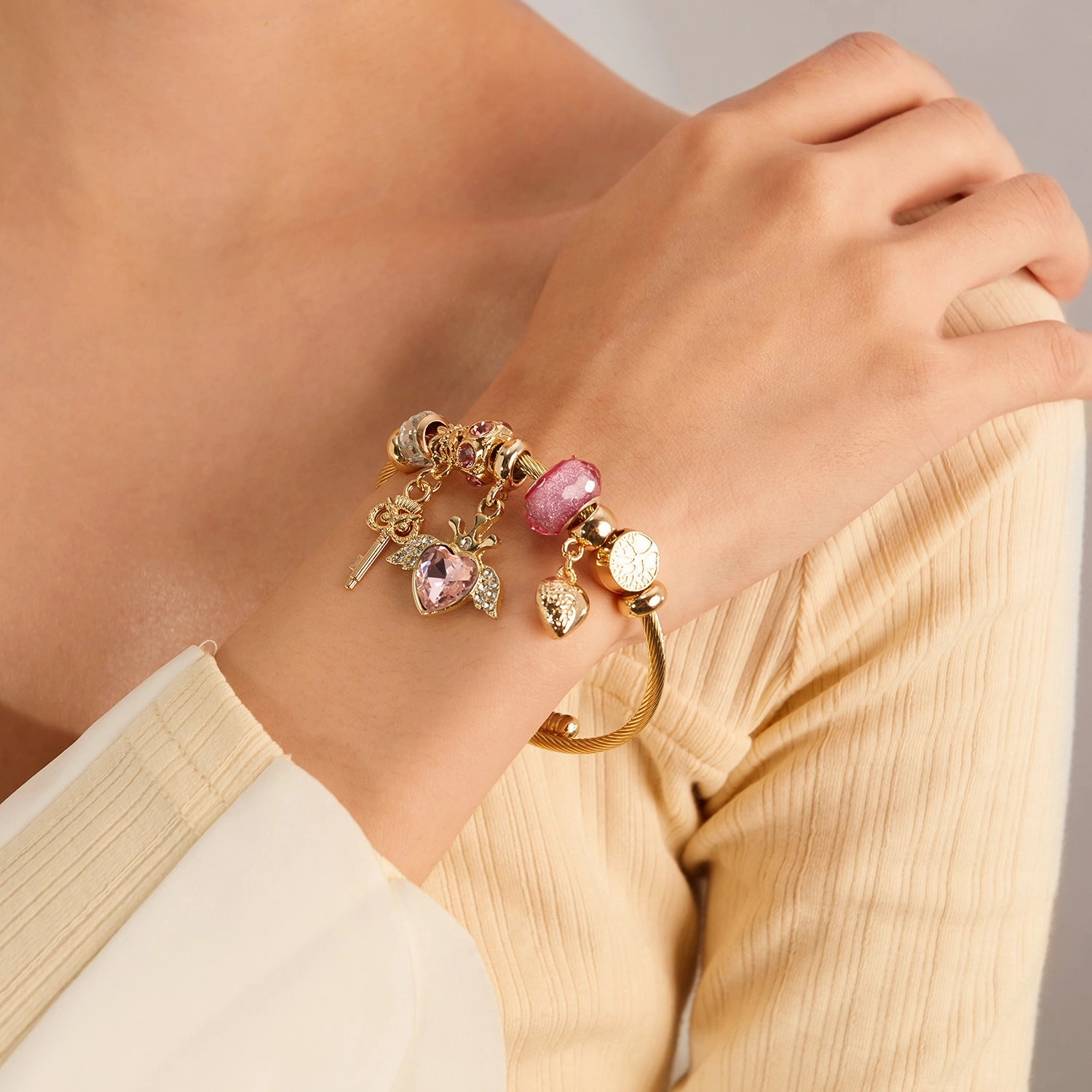 Wholesale Valentine's Day Stainless Steel Angel Wings Love Bracelet