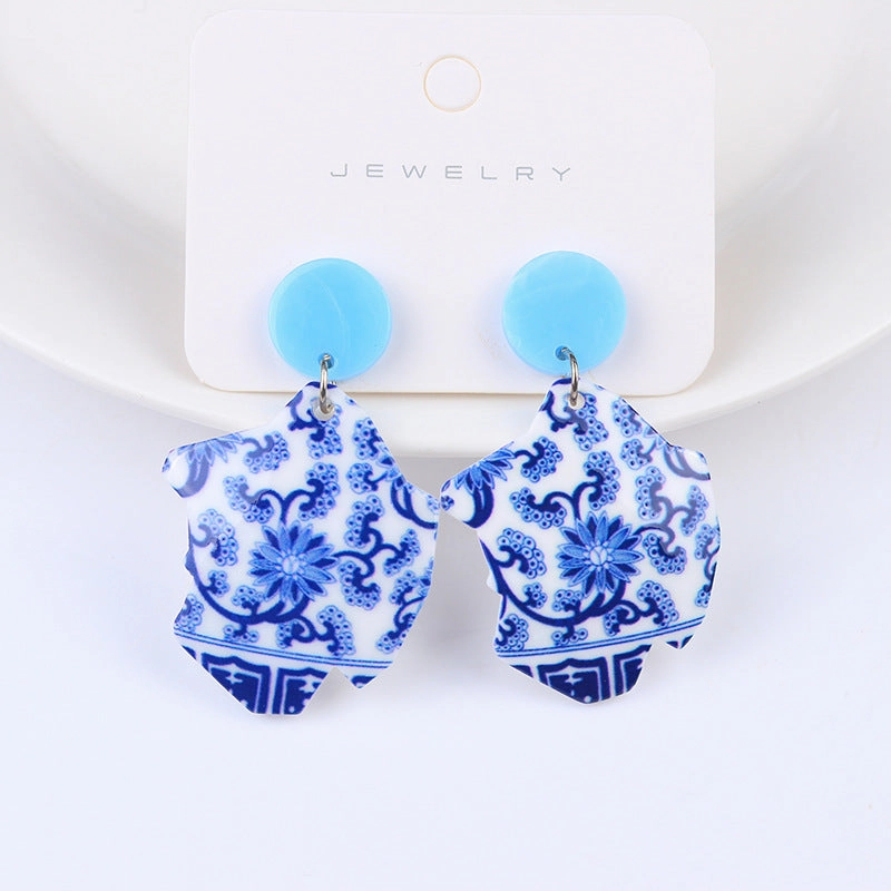 Wholesale Vintage Blue and White Porcelain Fragments Acrylic Earrings