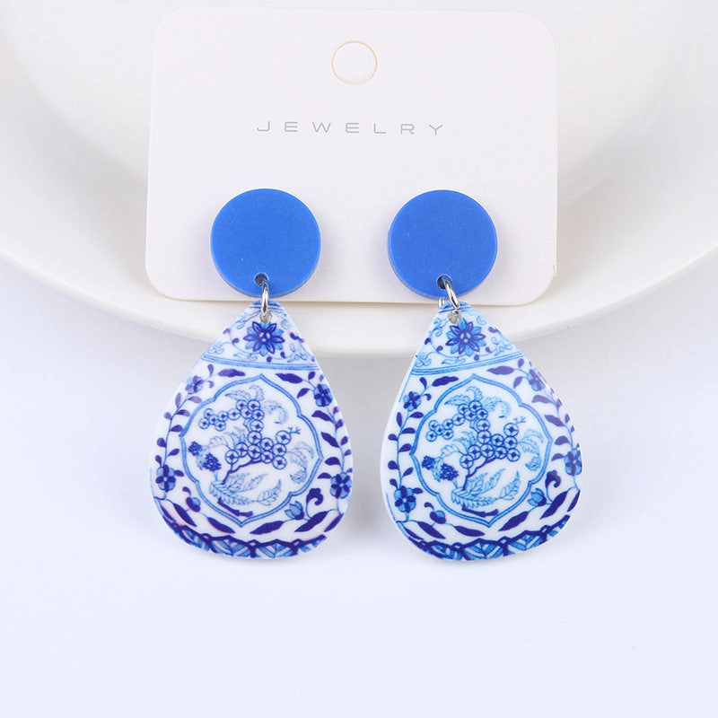 Wholesale Vintage Blue and White Porcelain Fragments Acrylic Earrings