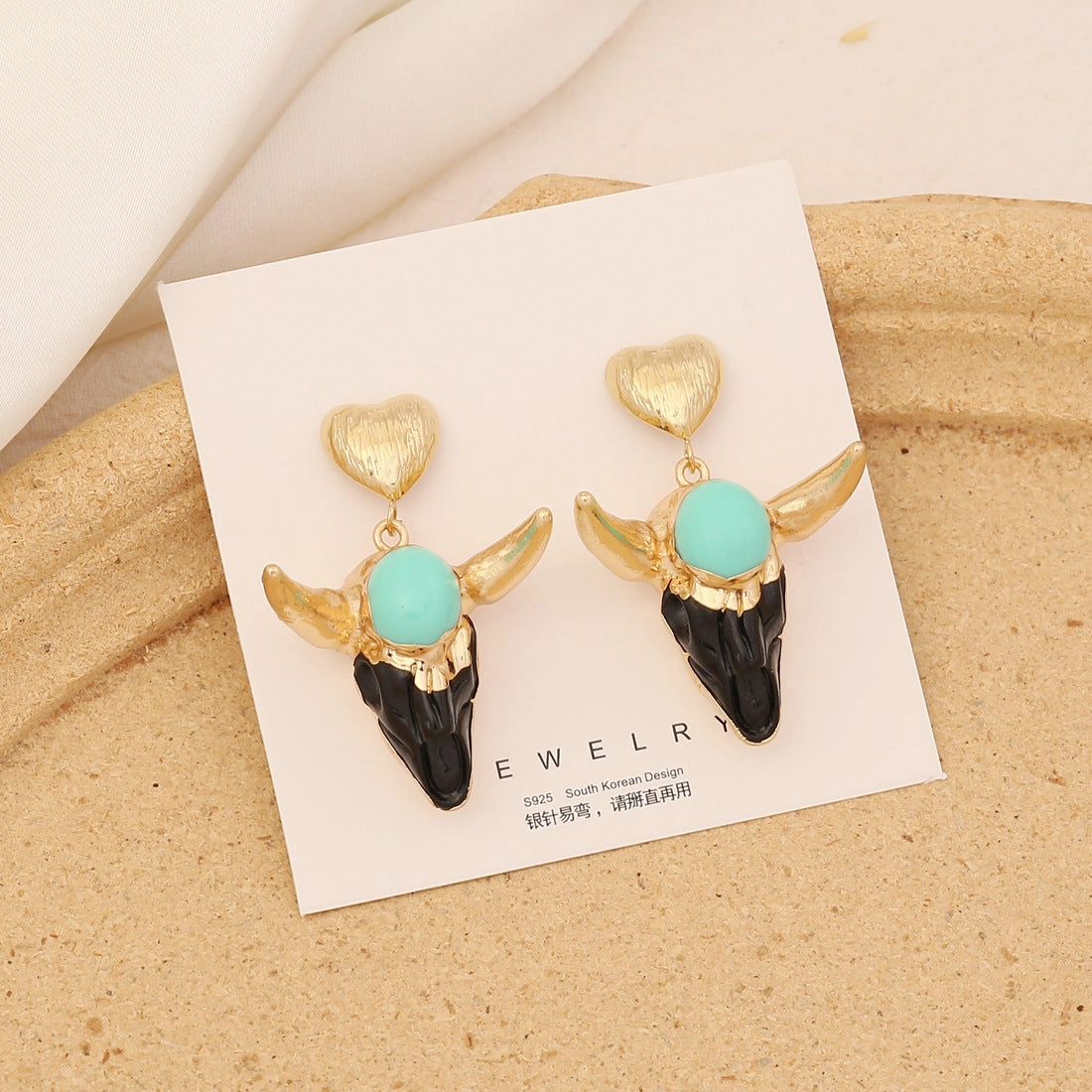 Wholesale Vintage Bull Head Temperament Stainless Steel Earrings