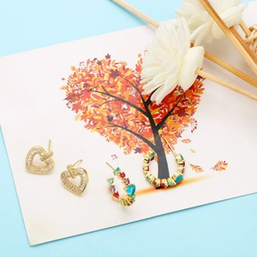 Wholesale Vintage Color Zircon Heart Copper Ear Studs
