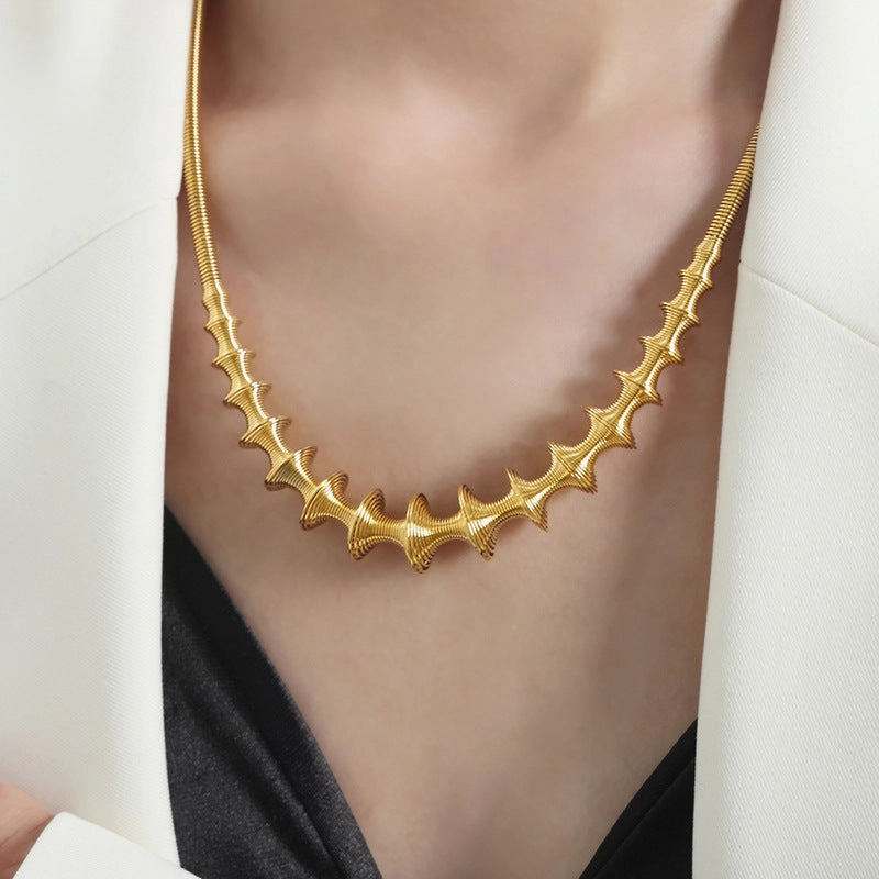 Wholesale Vintage Copper Spring Necklaces and Collarbone Chains