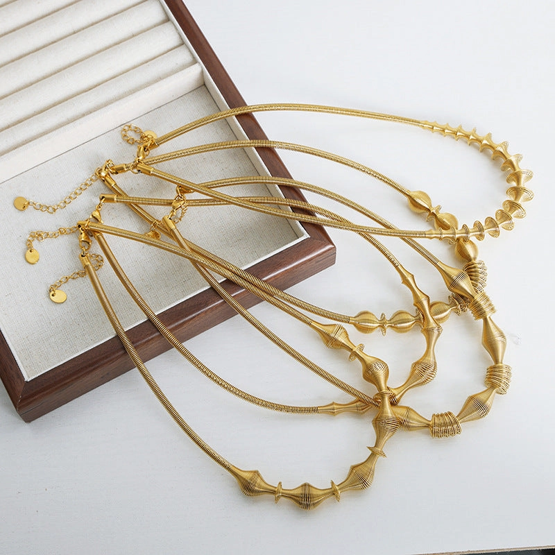 Wholesale Vintage Copper Spring Necklaces and Collarbone Chains