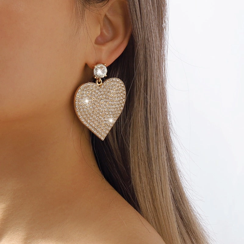 Wholesale Vintage Creative Heart Shaped Rhinestone Earrings