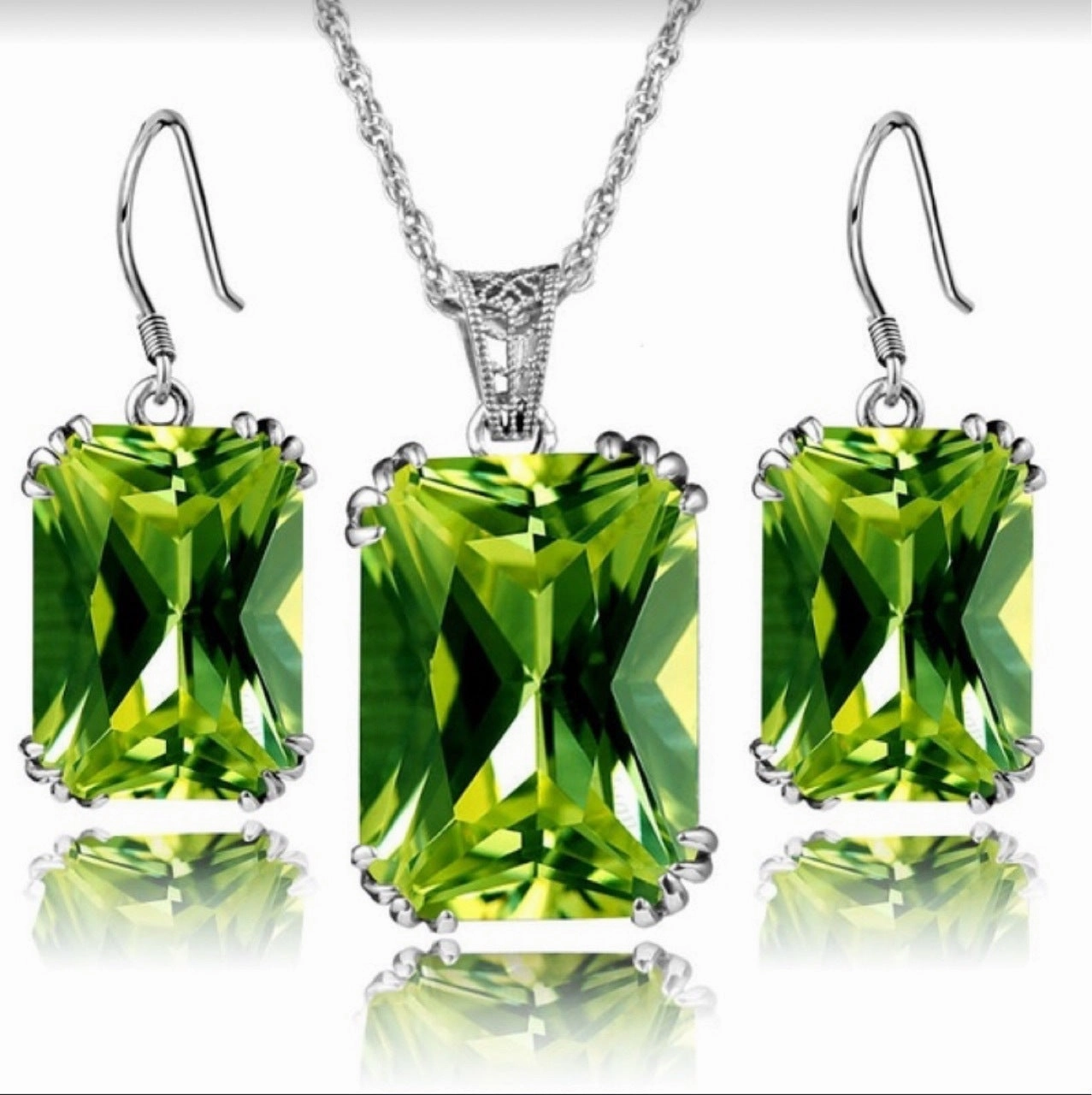 Wholesale Vintage Crystal Alloy Earrings Jewelry Set