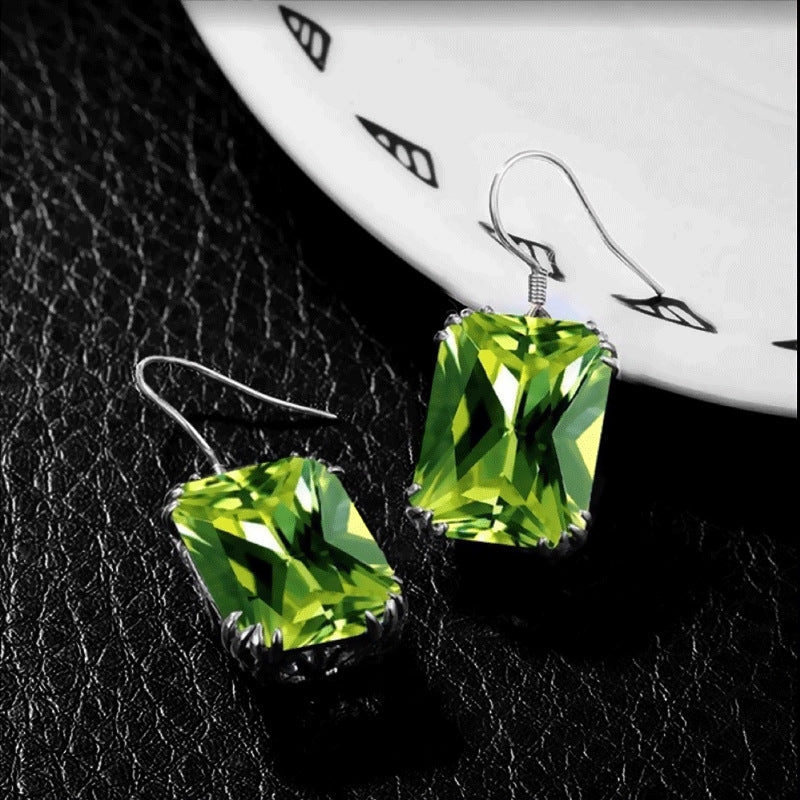Wholesale Vintage Crystal Alloy Earrings Jewelry Set